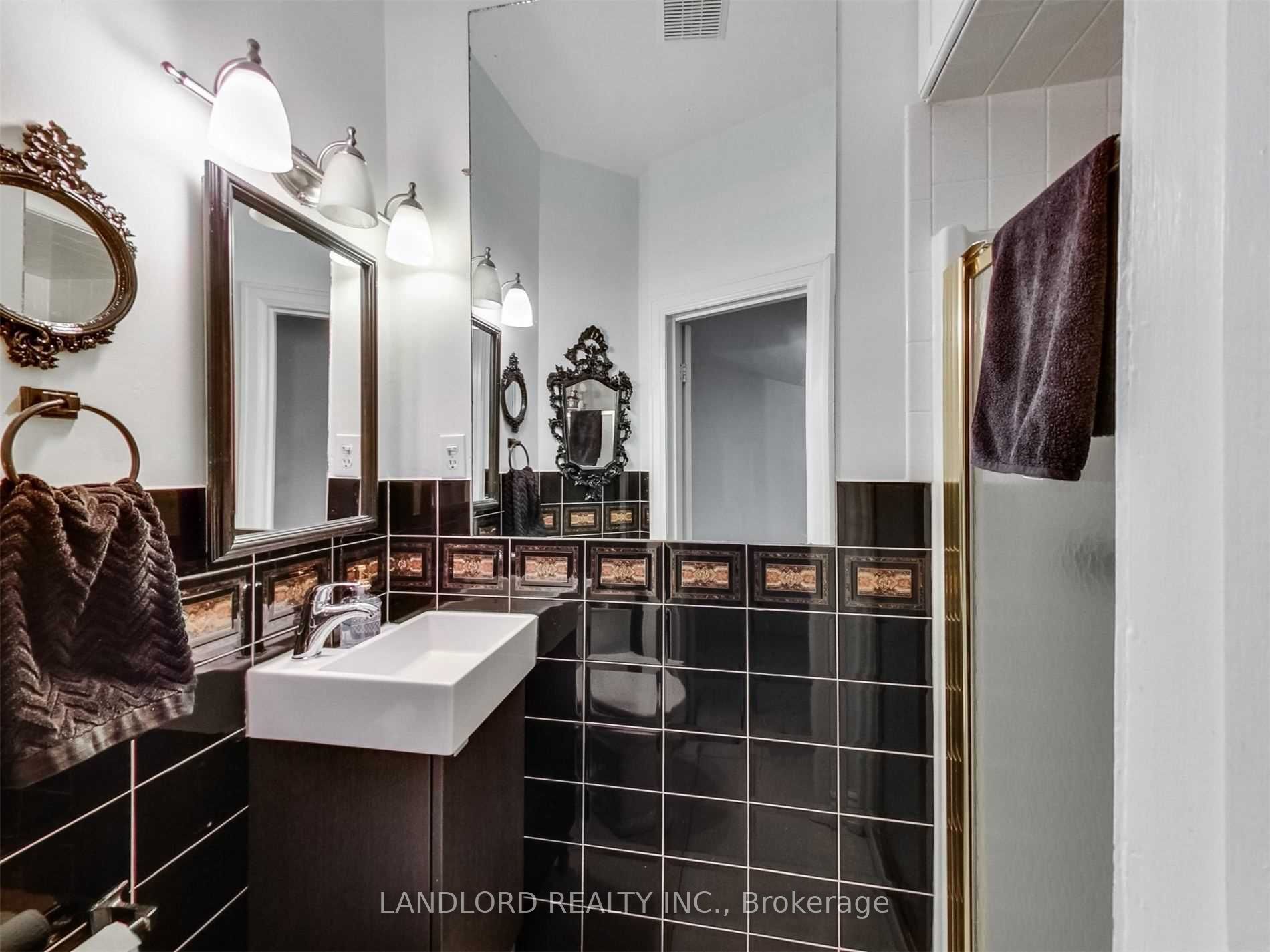 2251 Dundas Street W Main Fl