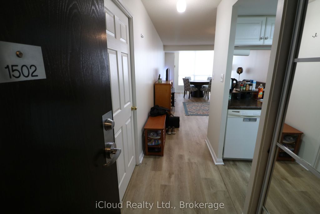 Photo of 101 Subway Crescent #1502, Toronto, ON M9B 6K4 (MLS # W12444268)