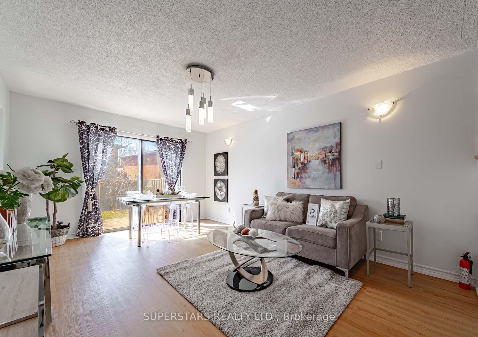 135 Appleby Crescent