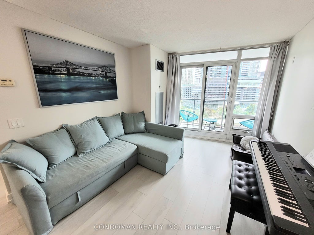 Photo of 361 Front Street W #1206, Toronto, ON M5V 3R5 (MLS # C13865308)