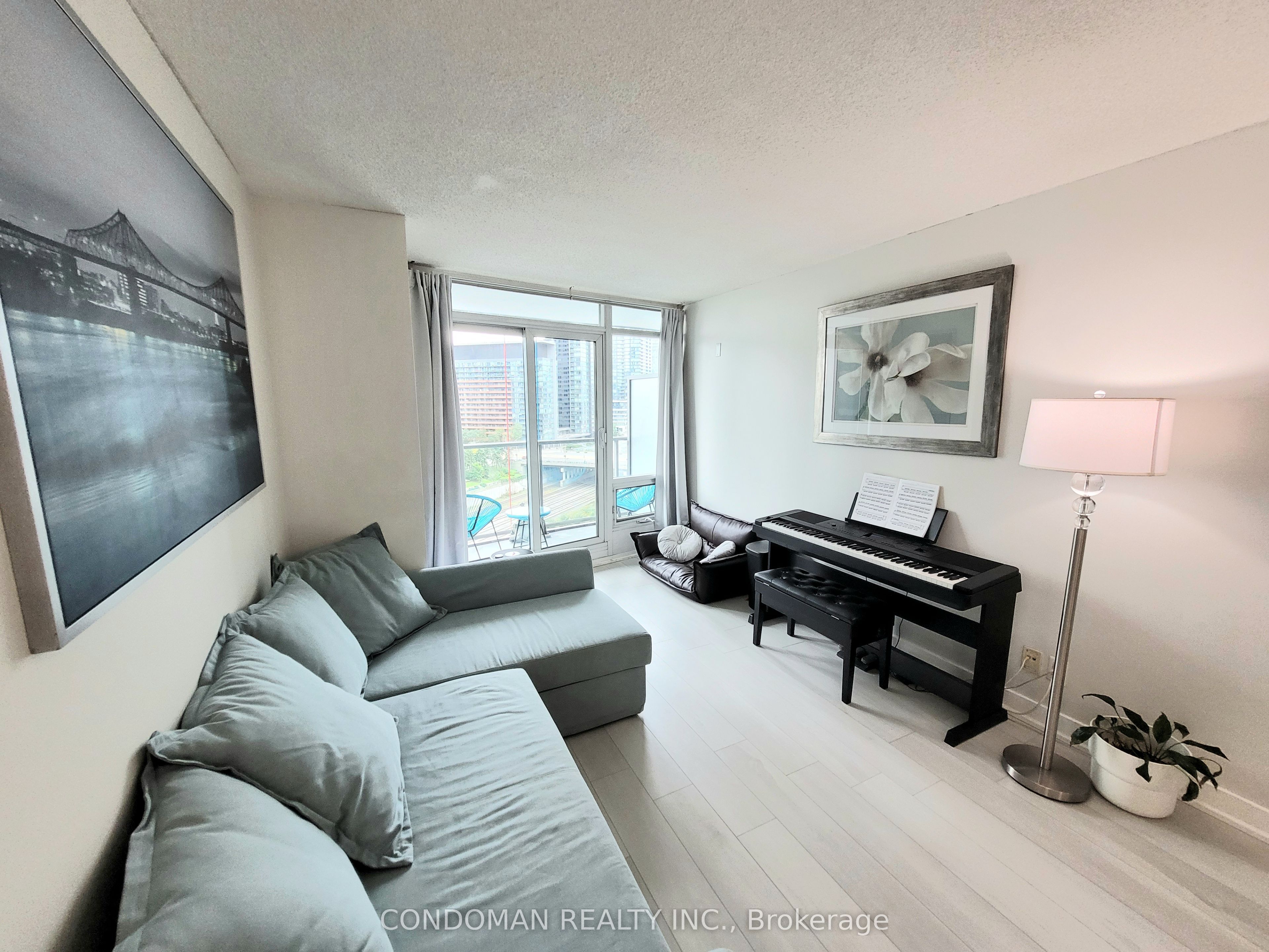 361 Front Street W 1206