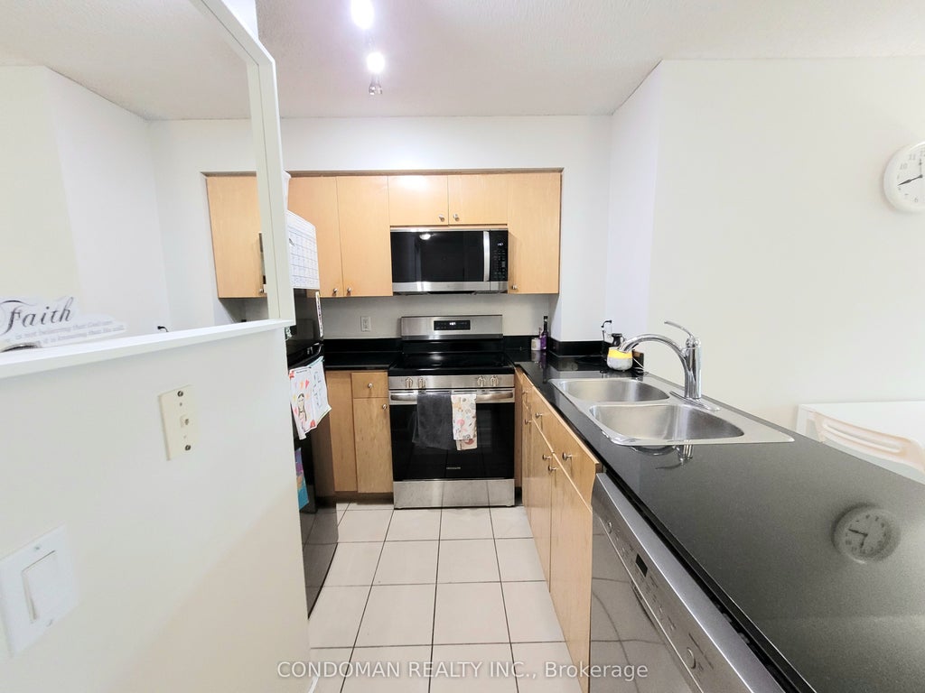 Photo of 361 Front Street W #1206, Toronto, ON M5V 3R5 (MLS # C13865308)