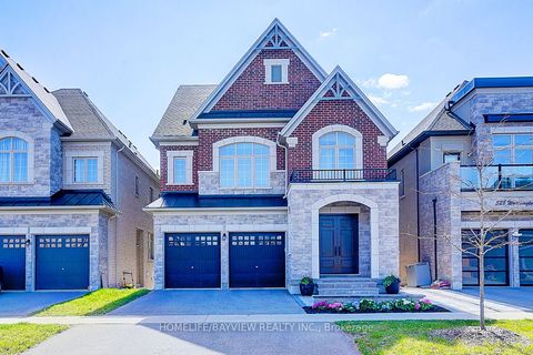 326 WORTHINGTON Avenue Richmond Hill ON L4K 1G1