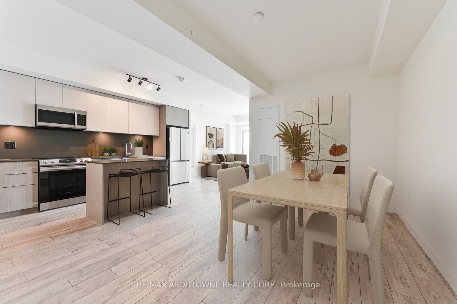 133 Bronte Road B0718