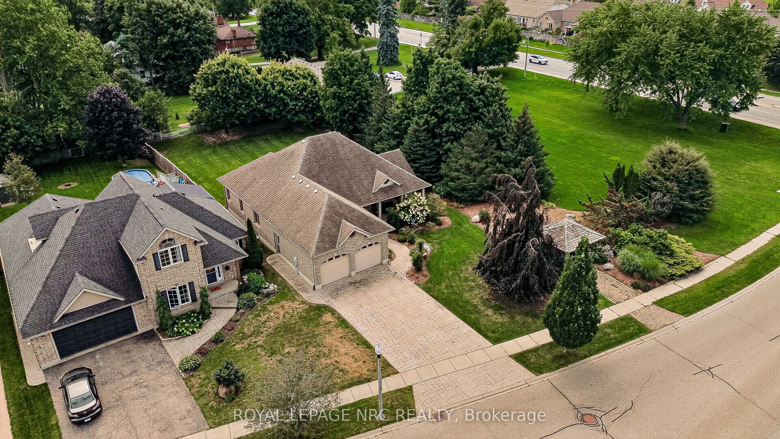 400 Lakeview Drive