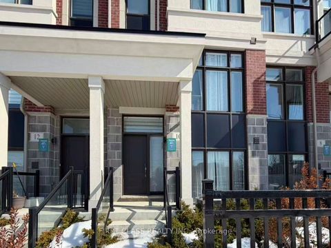 10 Pantheon Lane Markham ON L6E 0V3