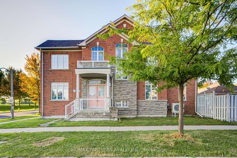 496 The Bridle Walk Markham ON L6C 2Y3