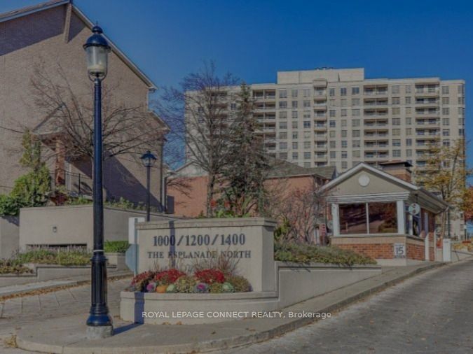 1000 The Esplanade N/A N 1702