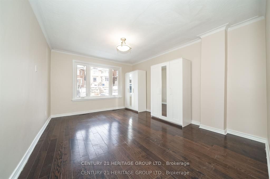 215 Keele Street
