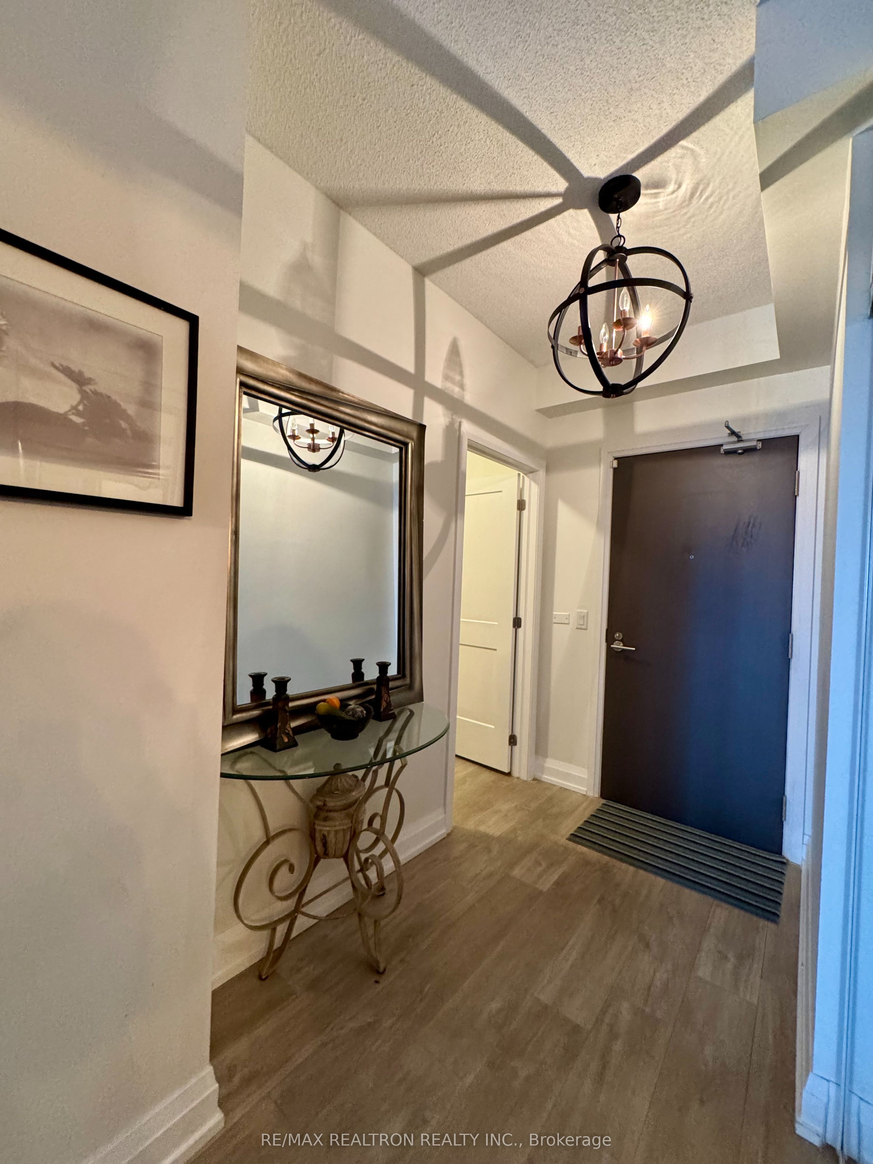 7900 Bathurst Street 425