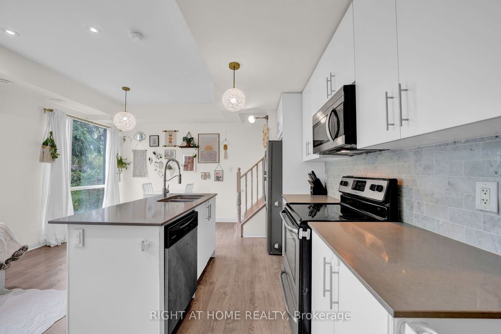 Photo of 639 Lawrence Avenue W #312, Toronto, ON M6A 1A9 (MLS # C12434857)