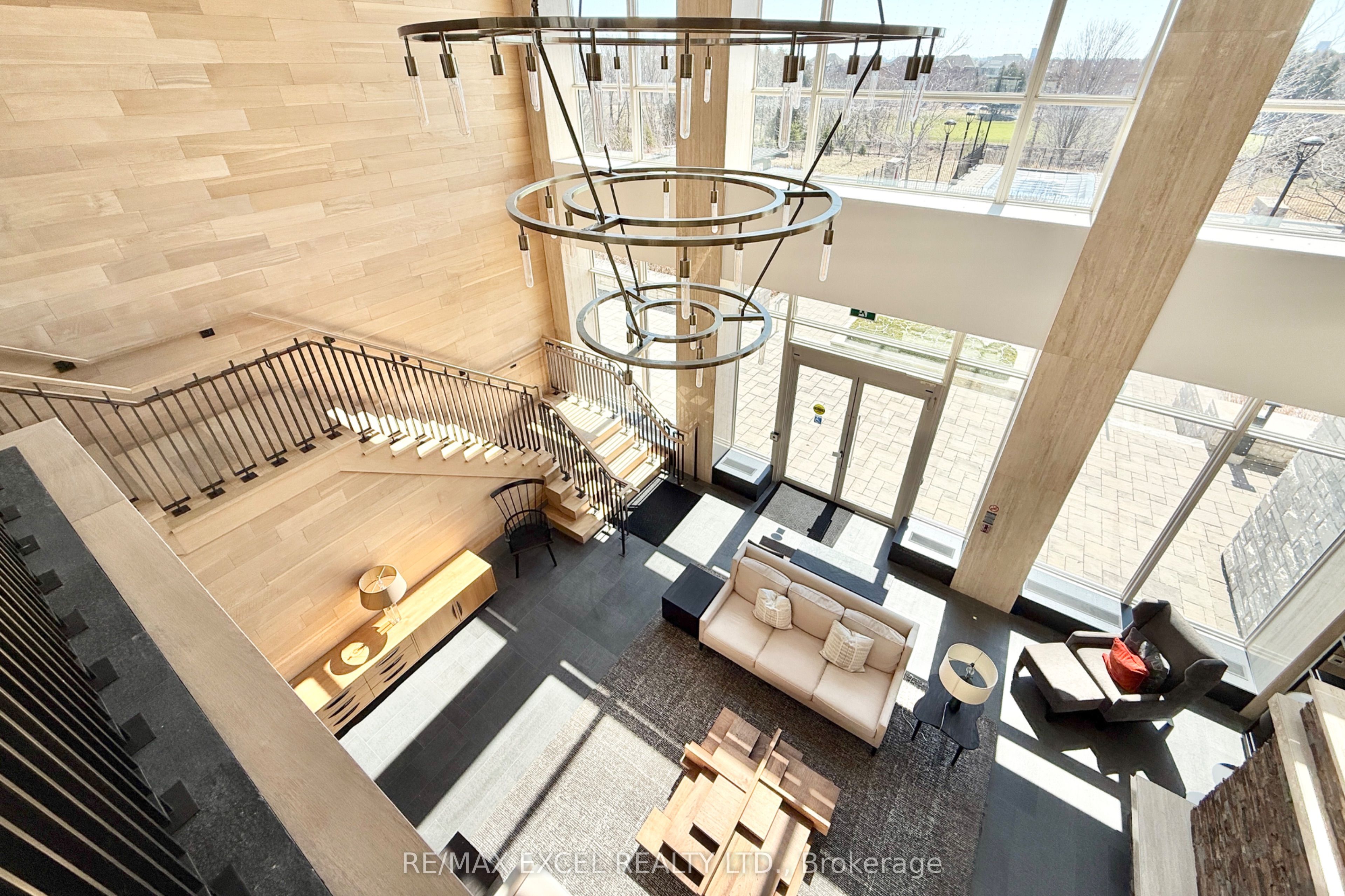 9 Stollery Pond Crescent 208