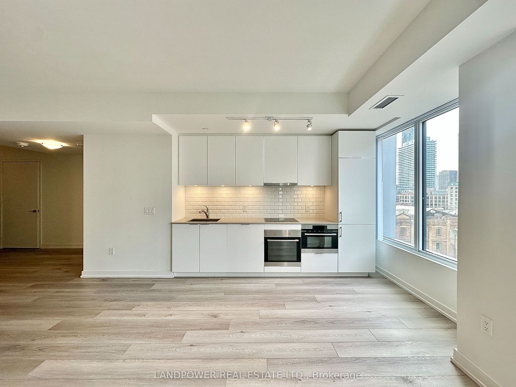 Photo of 158 Front Street E #605, Toronto, ON M5A 0K9 (MLS # C12611552)