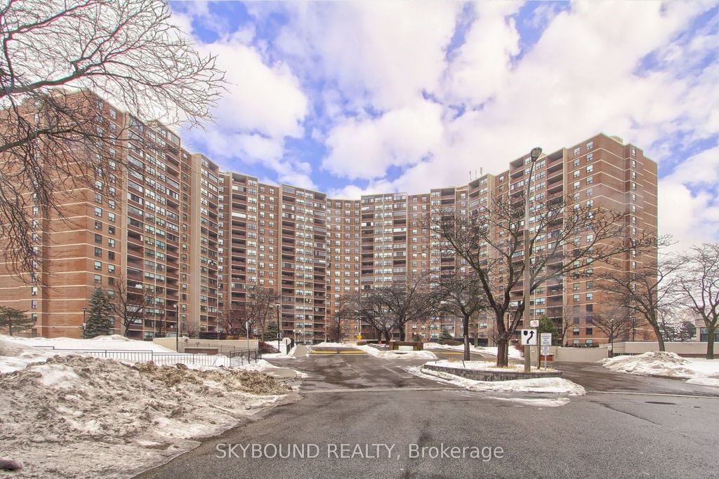 Photo of 716 The West Mall N/A #705, Toronto, ON M9C 4X6 (MLS # W12835392)