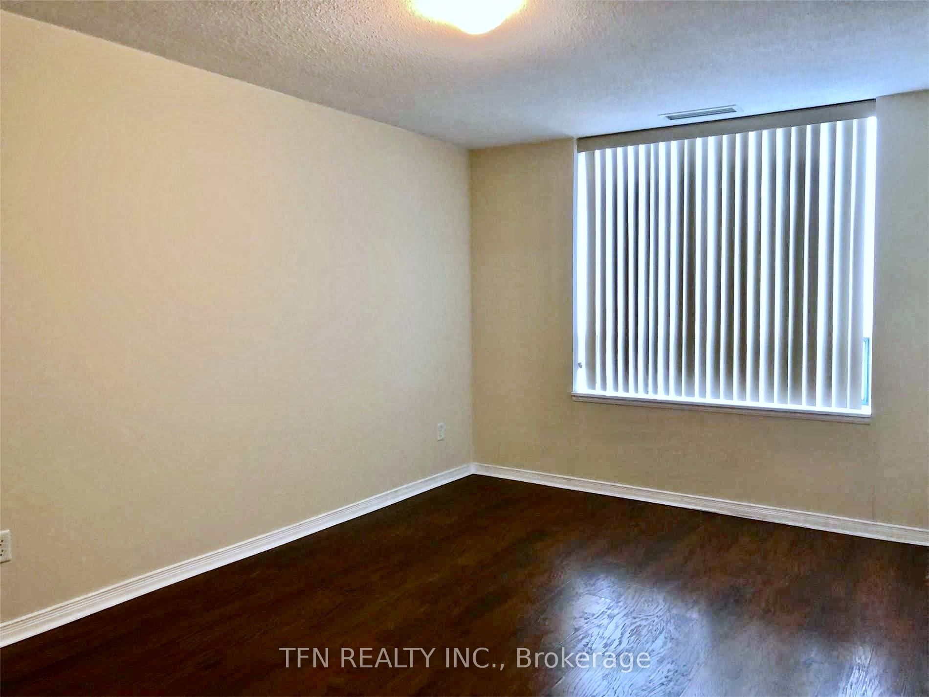 39 Oneida Crescent PH6