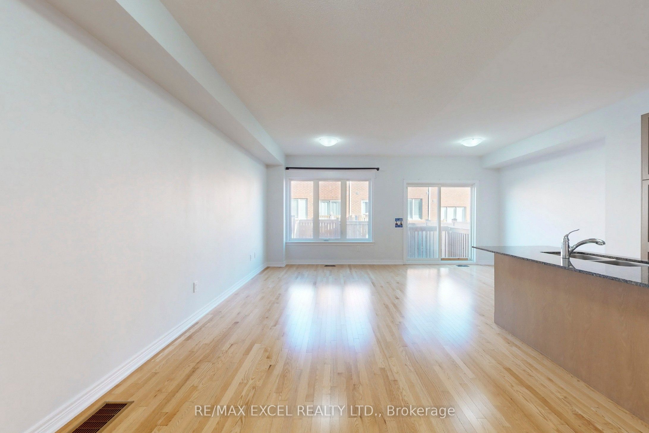 14 TWINFLOWER Lane
