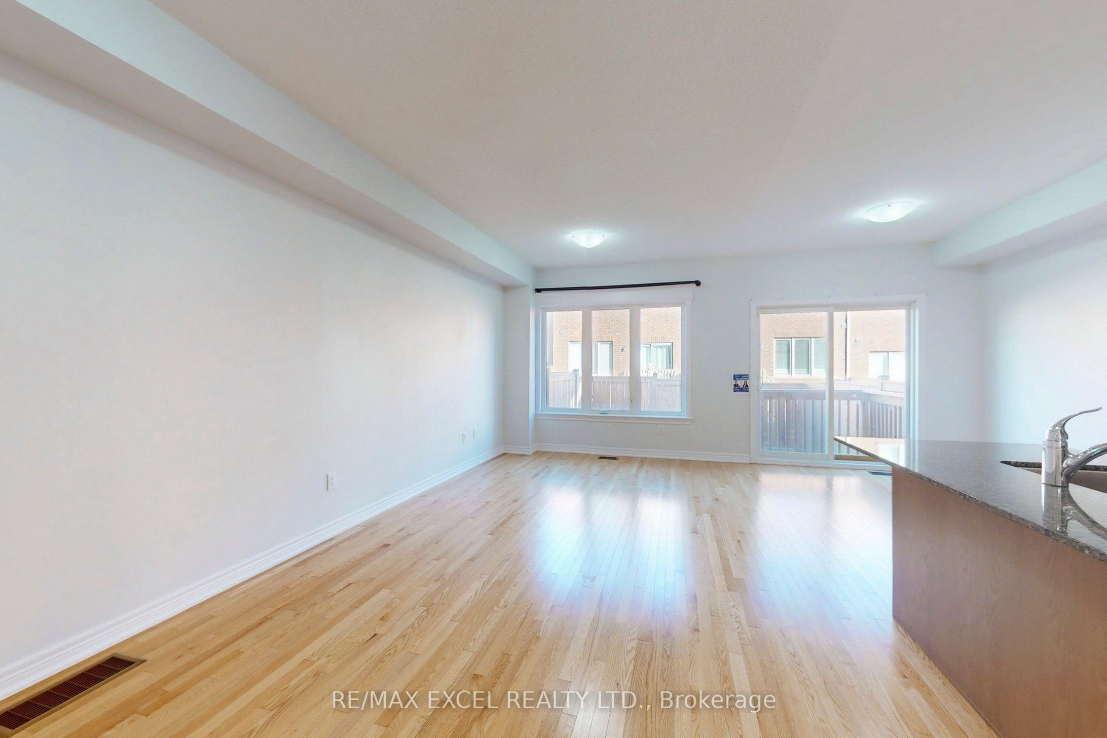 14 TWINFLOWER Lane