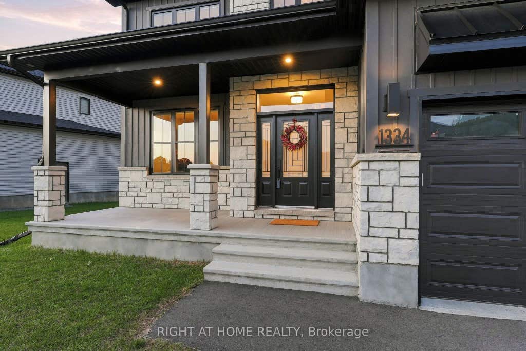 Photo of 1334 Fribourg Street, Russell, ON K0A 1W0 (MLS # X13631854)