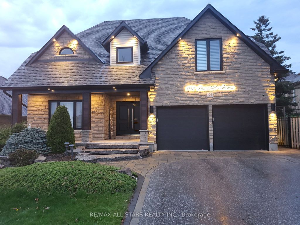 Photo of 102 Dawnhill Avenue, Oshawa, ON L1J 8G4 (MLS # E12790906)