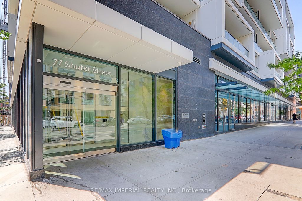 Photo of 77 Shuter Street #710, Toronto, ON M5B 0B8 (MLS # C13066718)