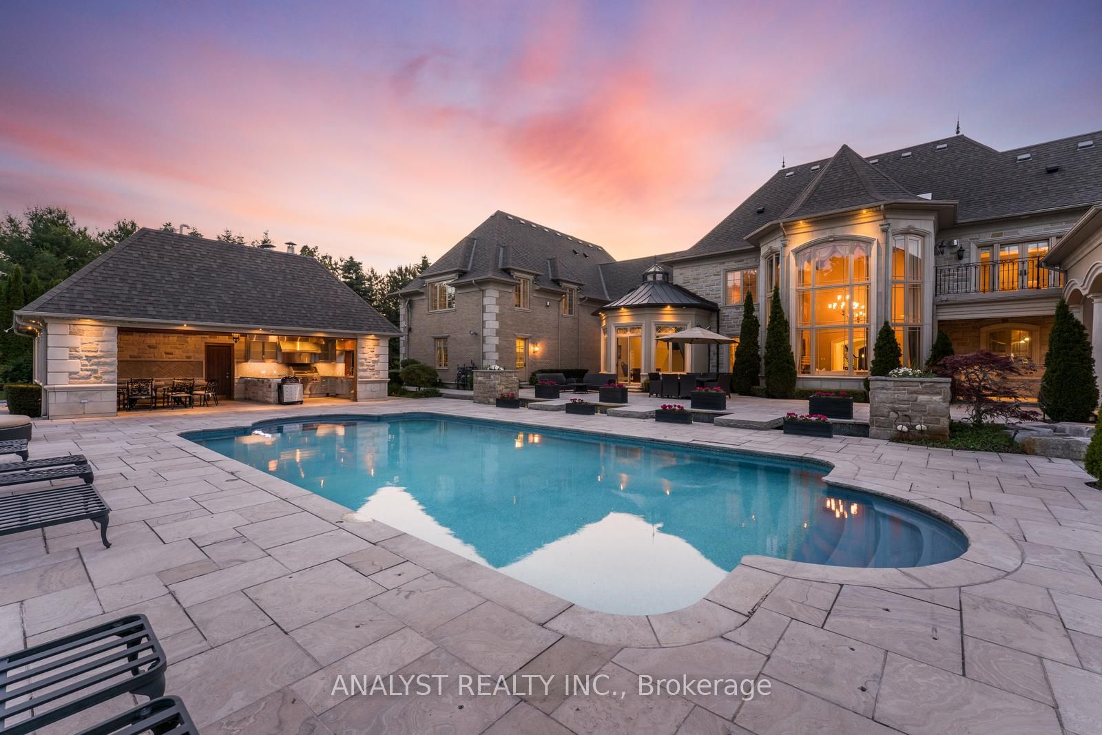 86 Eden Vale Drive