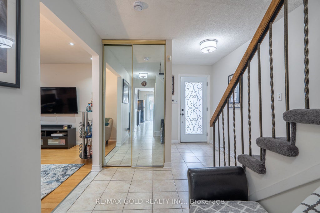 Photo of 86 Whitehaven Drive, Brampton, ON L6Z 2R4 (MLS # W13529748)