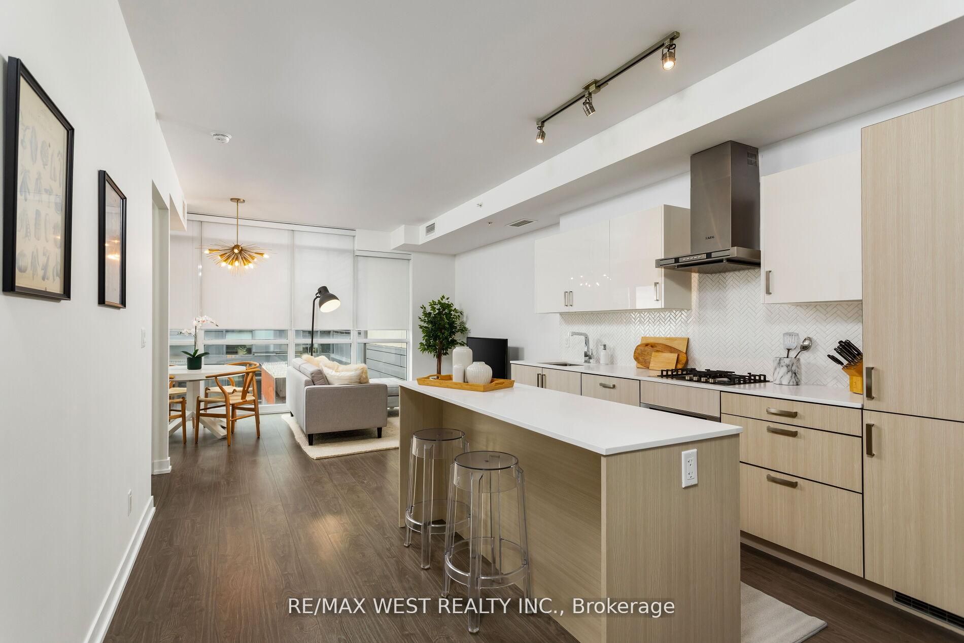 36 Howard Park Avenue 603