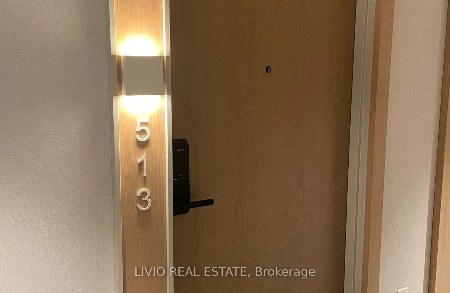 5 Defries Street 513