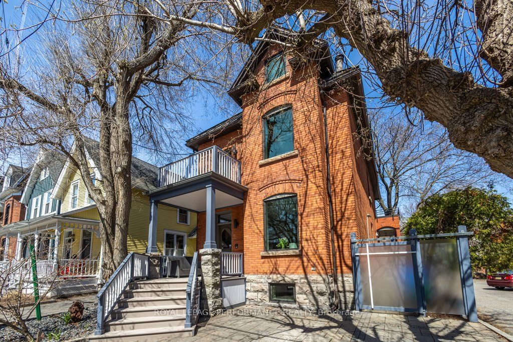 Photo of 35 Waverley Street, Ottawa Centre, ON K2P 0T7 (MLS # X13038310)