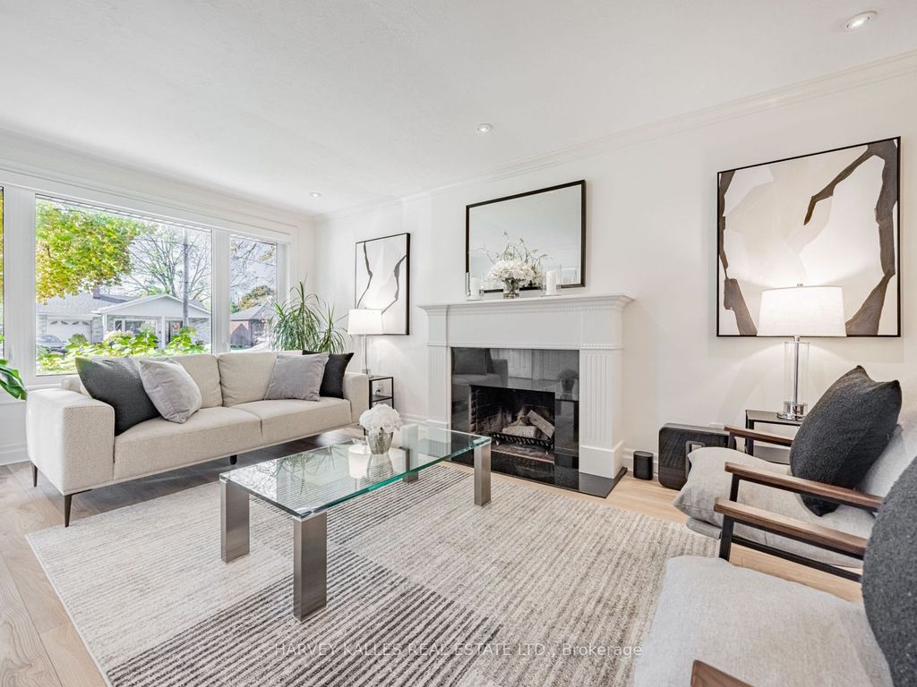 Photo of 45 Harjolyn Drive, Toronto, ON M9B 3V3 (MLS # W12511466)