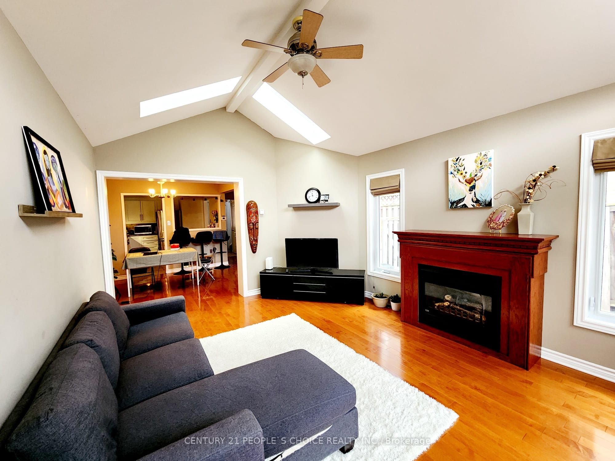 7275 Corrine Crescent