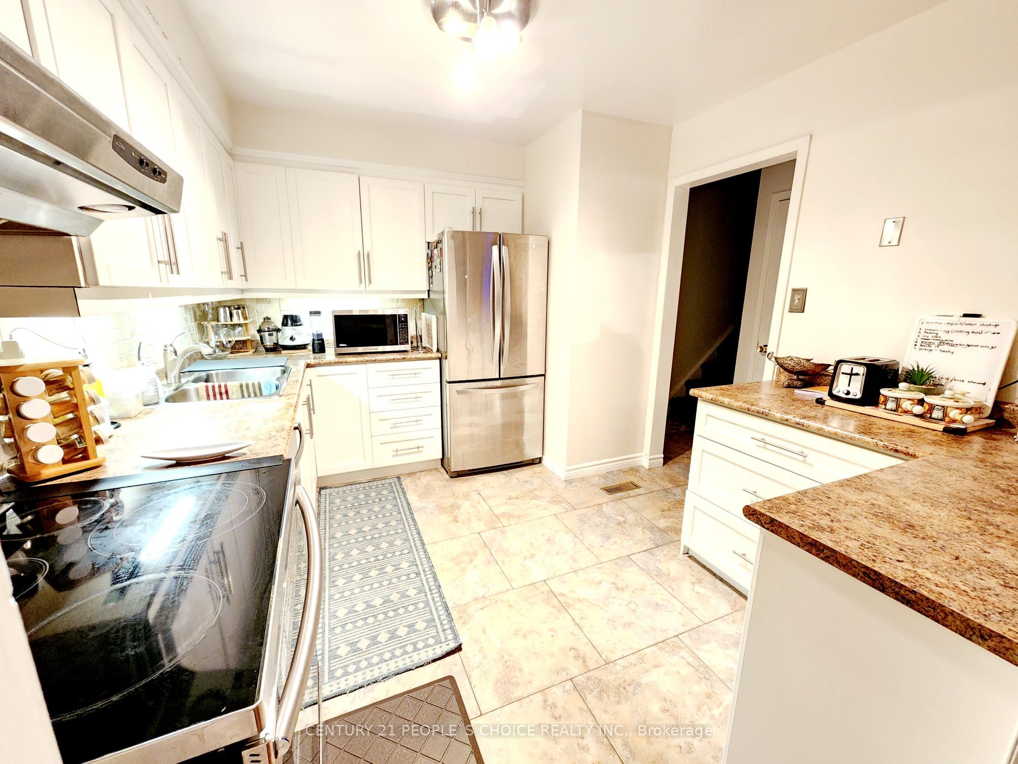 7275 Corrine Crescent