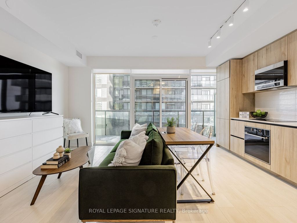 Photo of 127 Broadway Avenue #2307, Toronto, ON M4P 1V4 (MLS # C12826612)