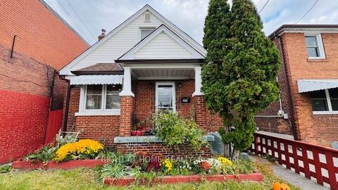 349 Kipling Avenue Toronto ON M8V 3K6