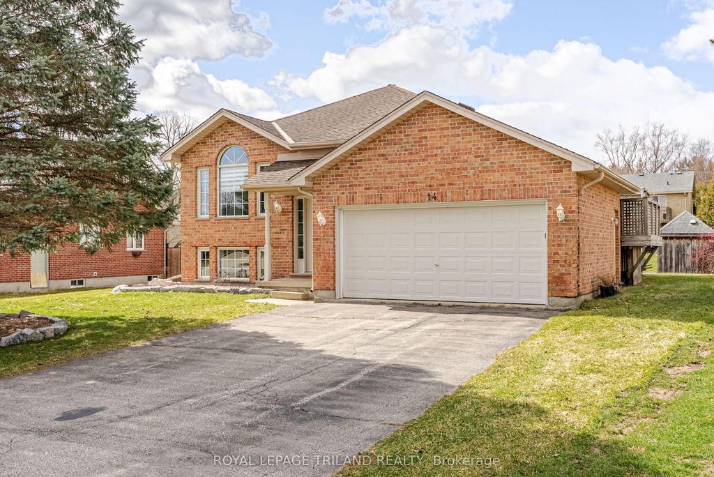 Photo of 14 Amber Drive, Thames Centre, ON N0L 1G1 (MLS # X12881182)