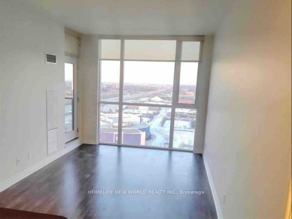 339 Rathburn Road W 1001