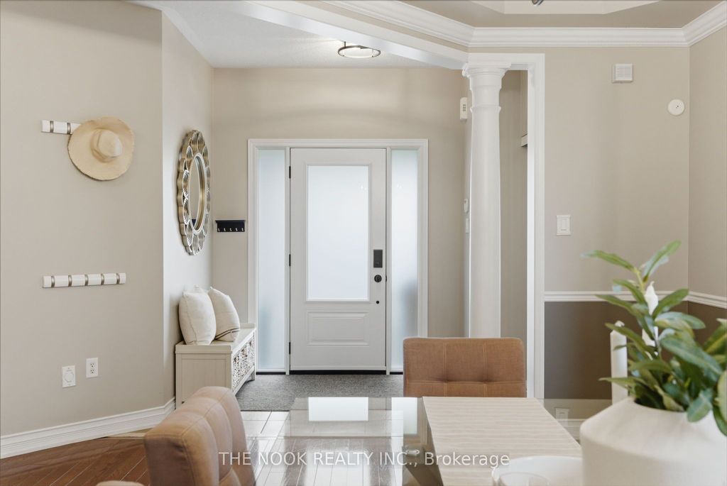 Photo of 369 Longworth Avenue, Clarington, ON L1C 0E2 (MLS # E13094042)