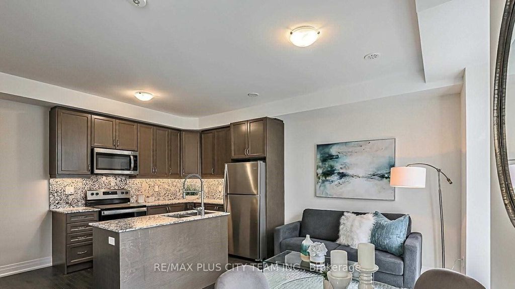 Photo of 721 Lawrence Avenue W #66, Toronto, ON M6A 0C6 (MLS # W12739094)