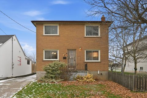 Photo of 17 Queen Street N, Thorold, ON L2V 2P7 (MLS # X12611424)