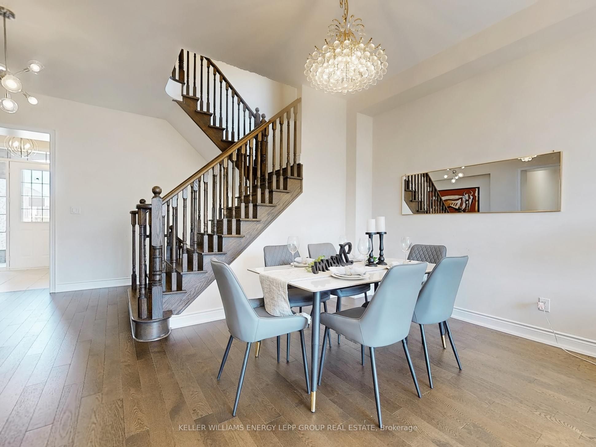 12 Donwoods Crescent