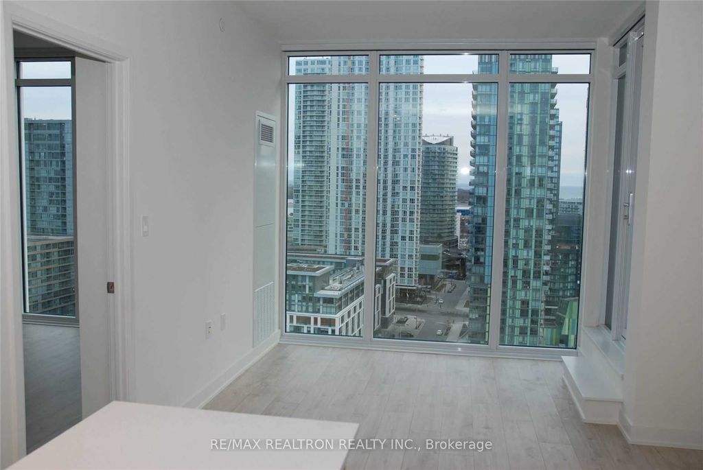 Photo of 576 Front Street W #1703, Toronto, ON M5V 0P8 (MLS # C12389732)