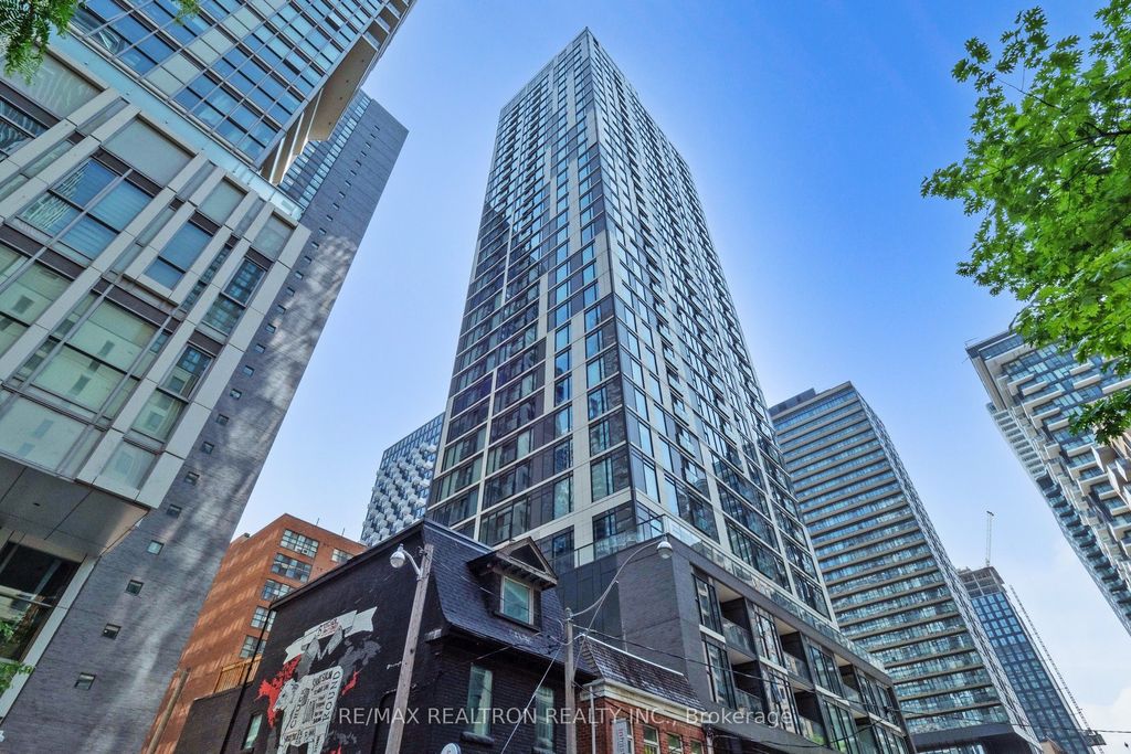 Photo of 65 Mutual Street #1702, Toronto, ON M5B 0E5 (MLS # C12371264)
