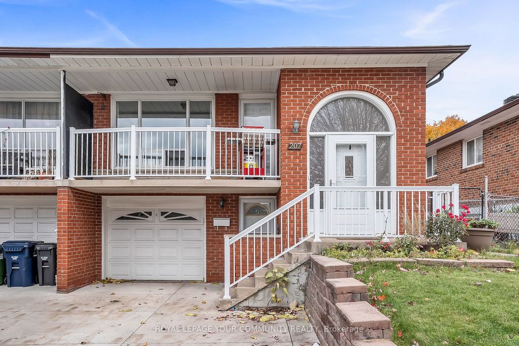 Photo of 207 Fairglen Avenue, Toronto, ON M1W 1A9 (MLS # E12501398)