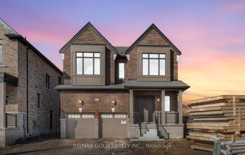 8 Boswell Drive Brampton ON L6P 4R7