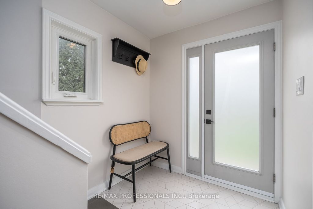 Photo of 4 Edilou Drive, Toronto, ON M8W 4B2 (MLS # W13112516)