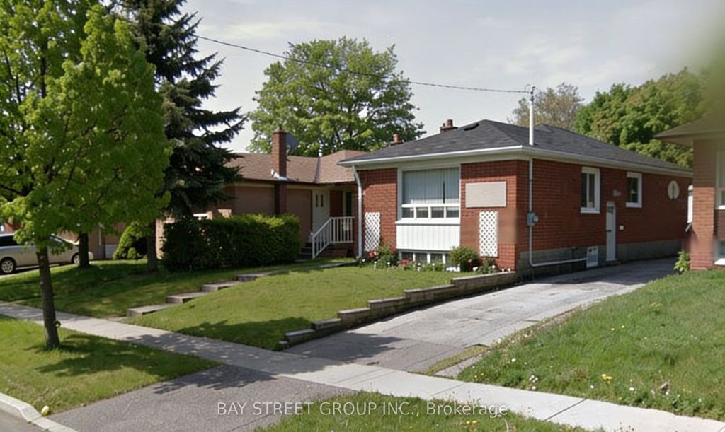 Photo of 106 Wye Valley Road, Toronto, ON M1P 2A8 (MLS # E12914998)