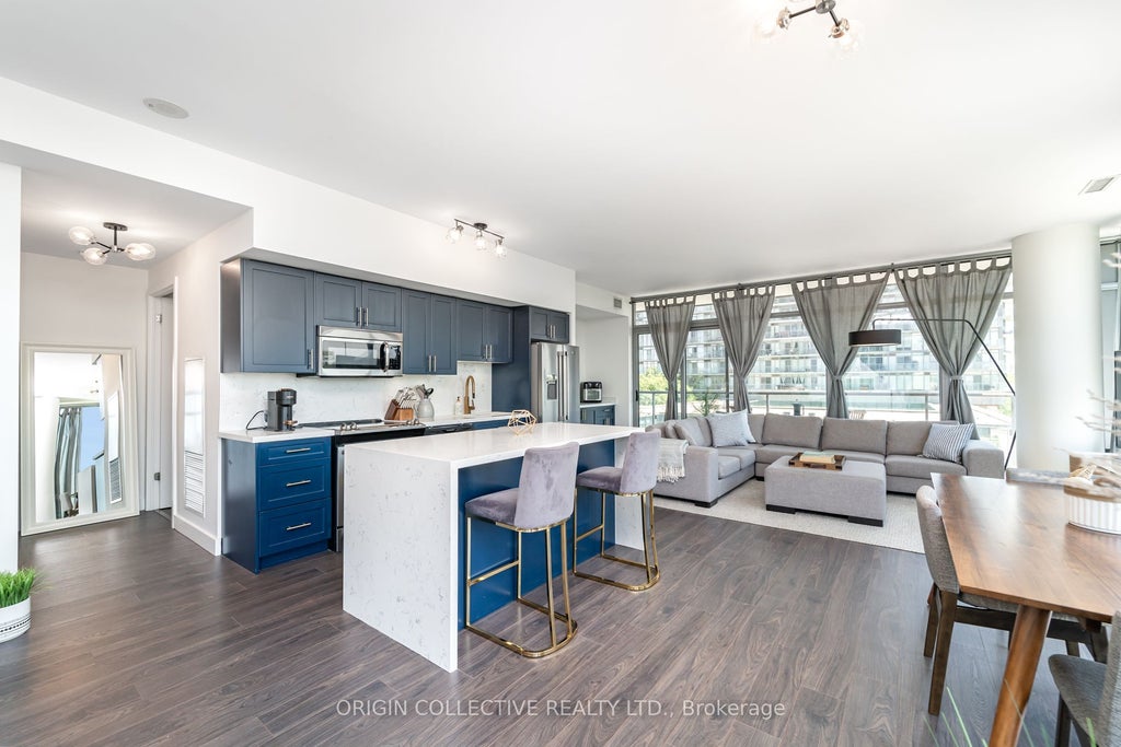 Photo of 105 The Queensway Avenue #302, Toronto, ON M6S 5B5 (MLS # W13846834)