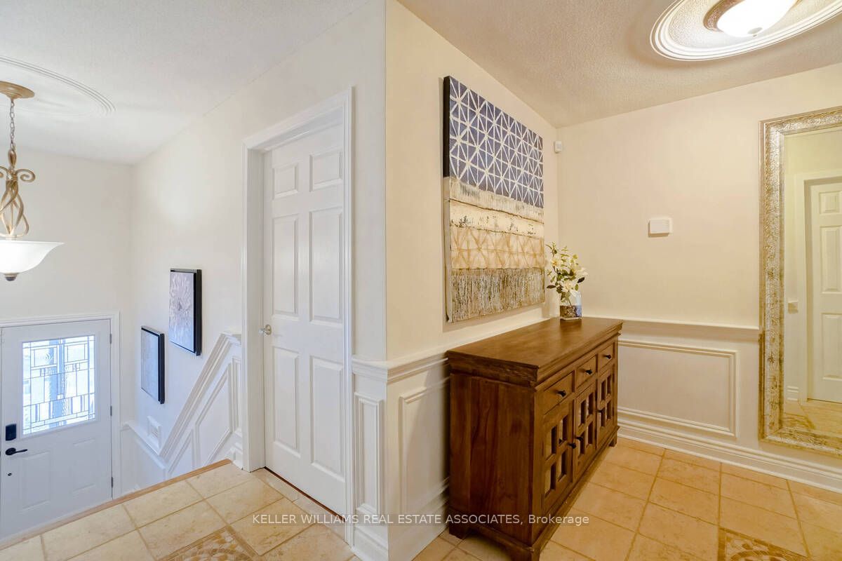 23 Rosemeade Avenue