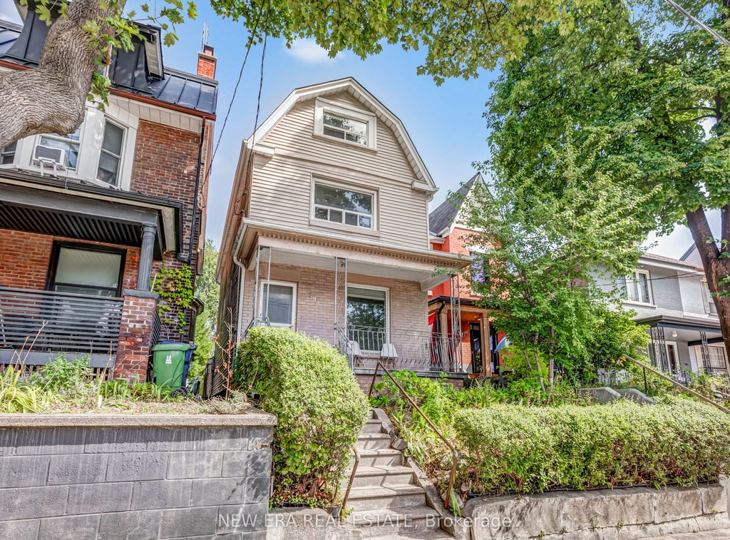 Photo of 393 Ossington Avenue, Toronto, ON M6J 3A6 (MLS # C13762708)
