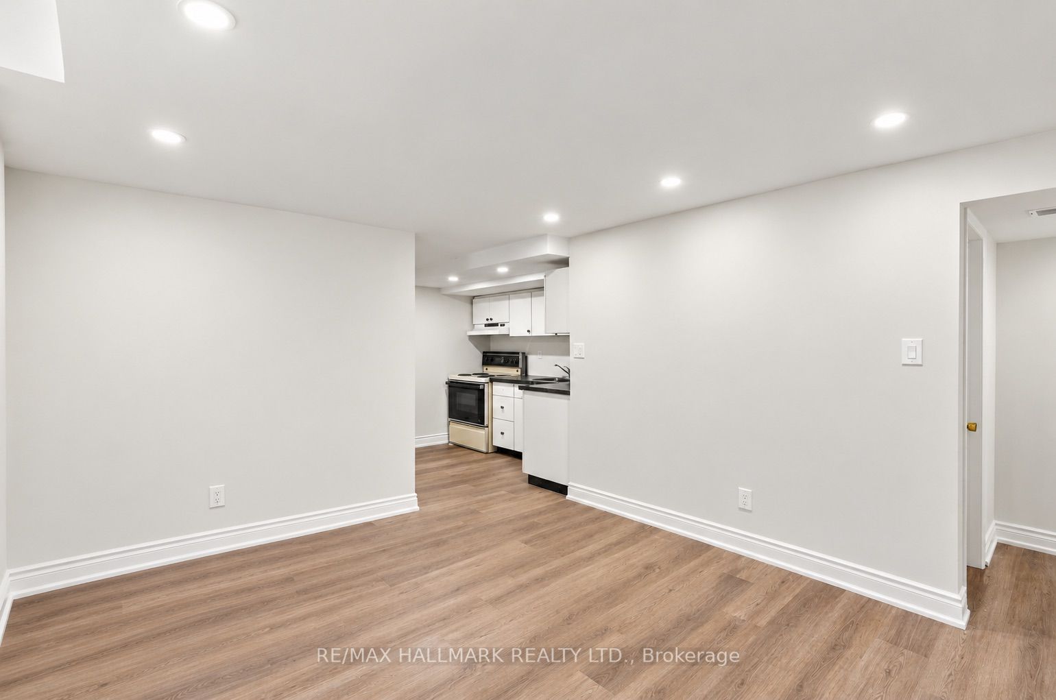 118 Bendamere Crescent Lower Level